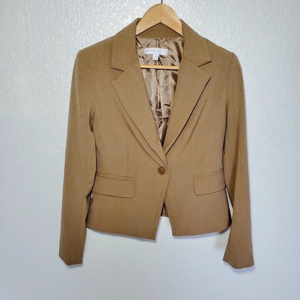 New York and Co.  Blazer. Size 6